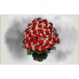 Корзины с живыми цветами