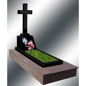 Гранитный крест