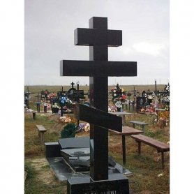 Гранитный крест