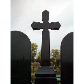 Гранитный крест