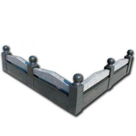 Гранитный цоколь